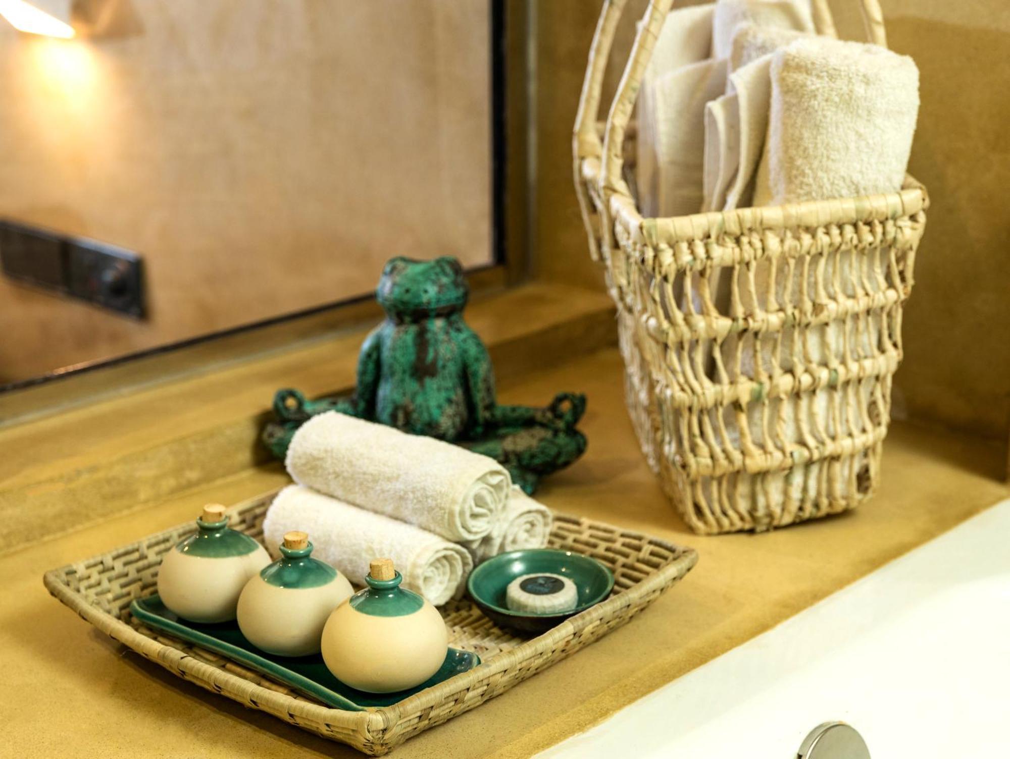 Seahorse Hotel & Spa ネゴンボ エクステリア 写真